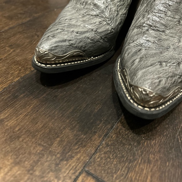 Vintage Gray Ostrich Leather Cowboy Boots | Women’s 6.5 | Tony Lama Style - Picture 5 of 15